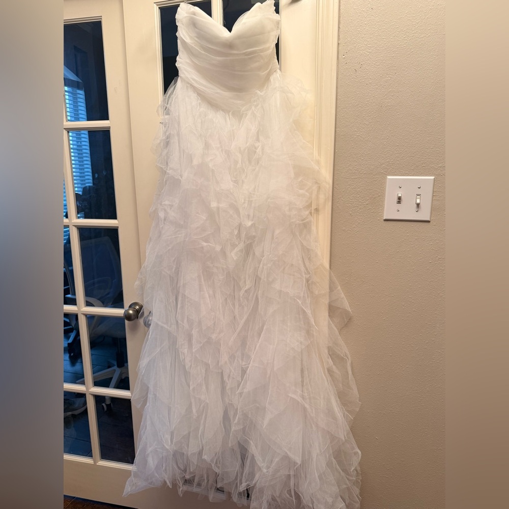 Elegant White Ruffled Wedding Dress